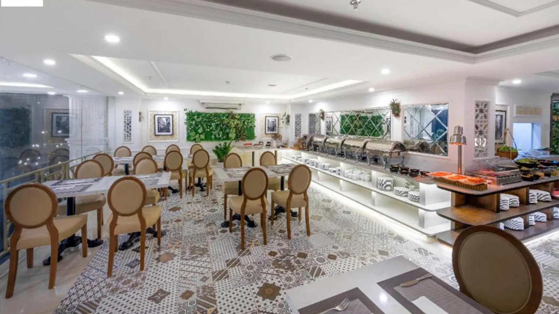 Apartment Khach San Hanh Phuc Da Nang Vietnam
